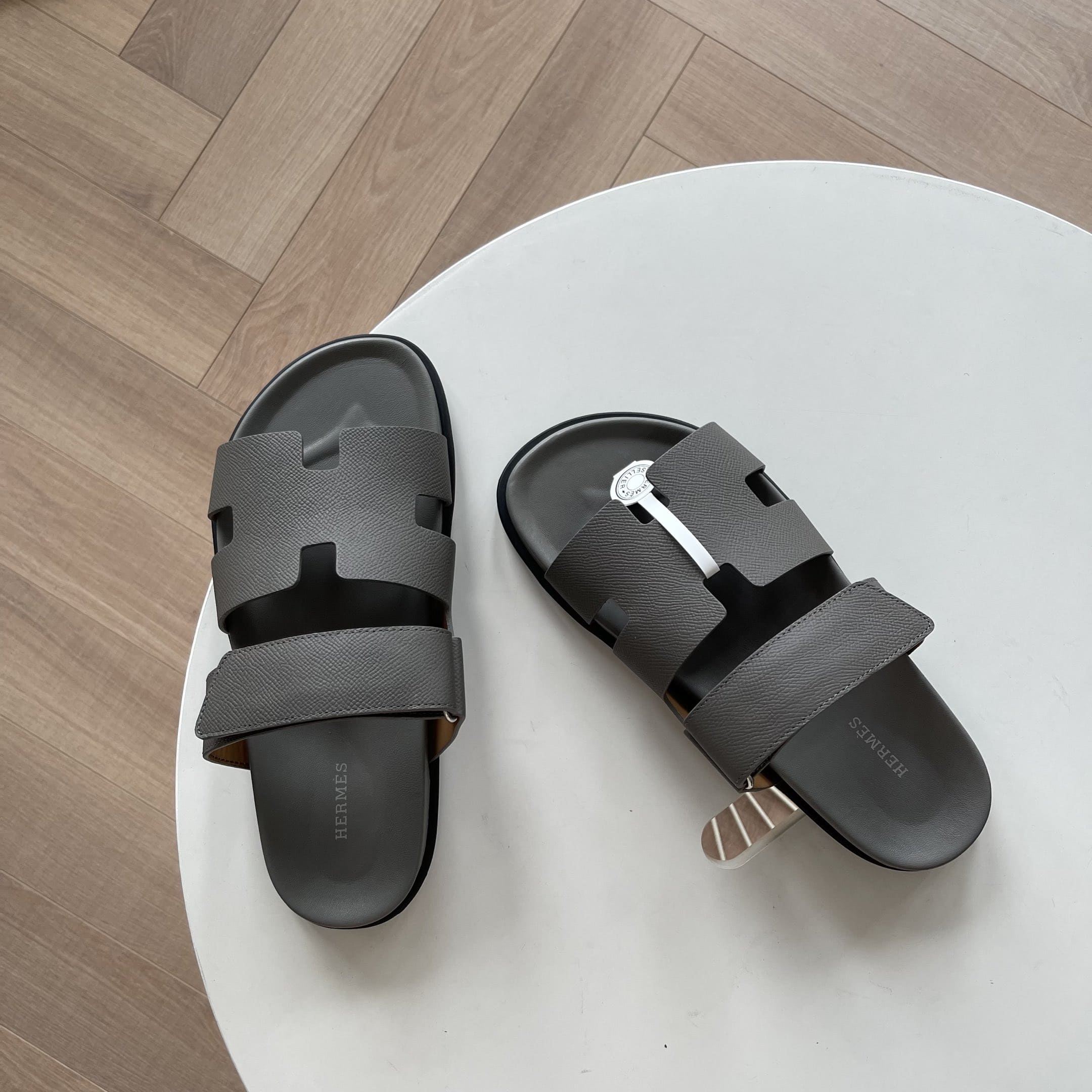 DÉP HERMES CHYPRE SANDAL UNISEX AAA