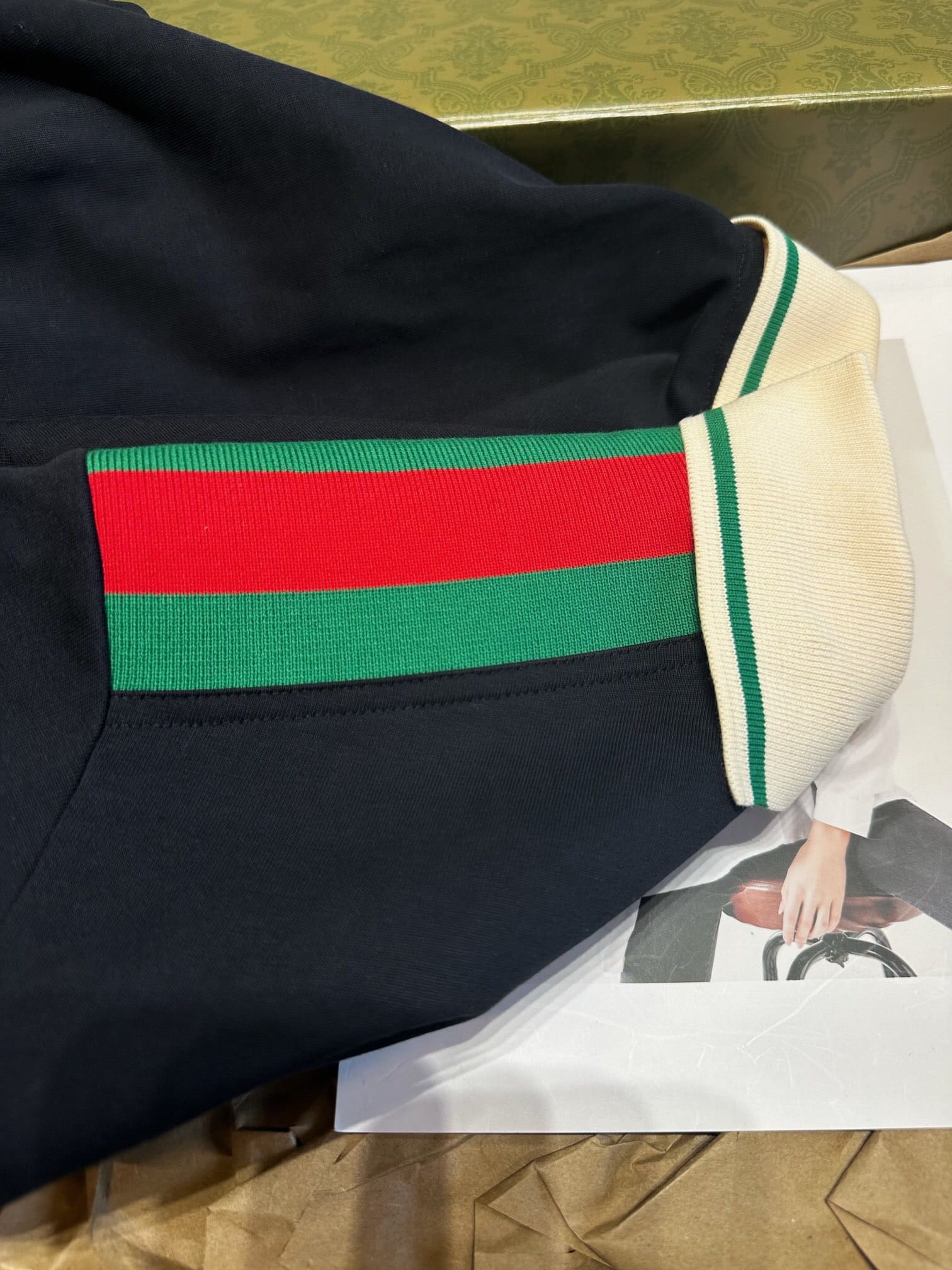 ÁO GUCCI GG POLO SHIRT MÀU ĐEN UNISEX