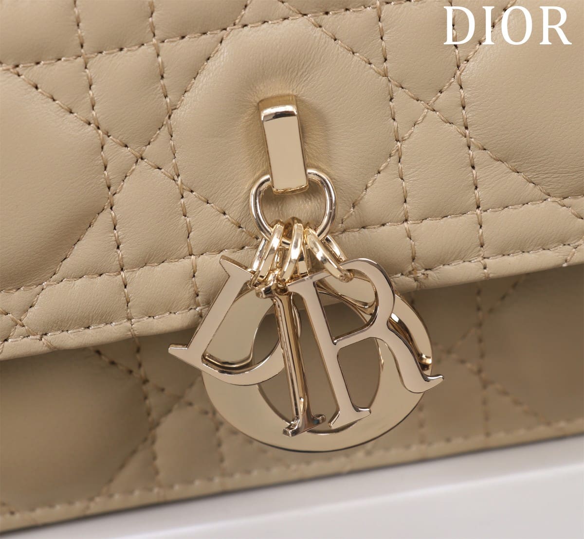 TÚI CHRISTIAN DIOR Mini Miss Dior Bag Cream Cannage Lambskin