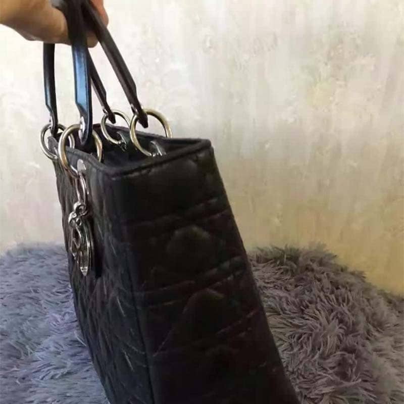 TÚI Dior My Lady Dior Bag in Cannage Lambskin-Red