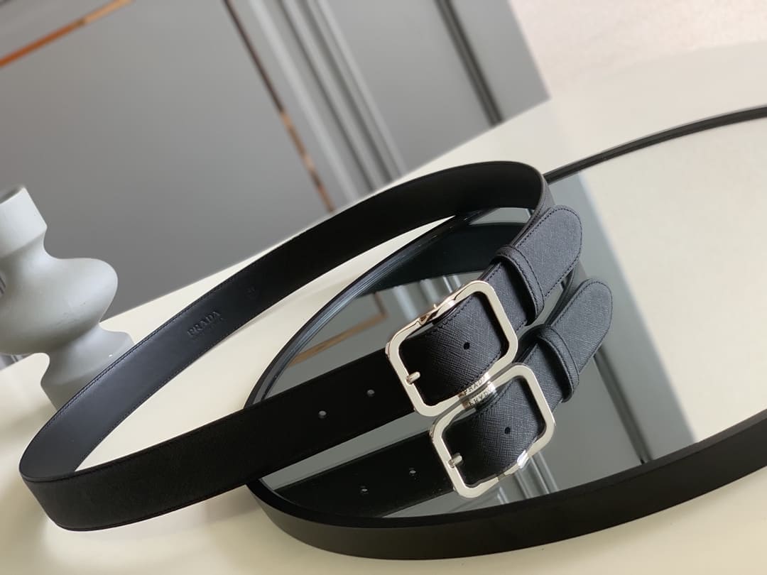 DÂY LƯNG PRADA BLACK SAFFIANO LEATHER Khóa da