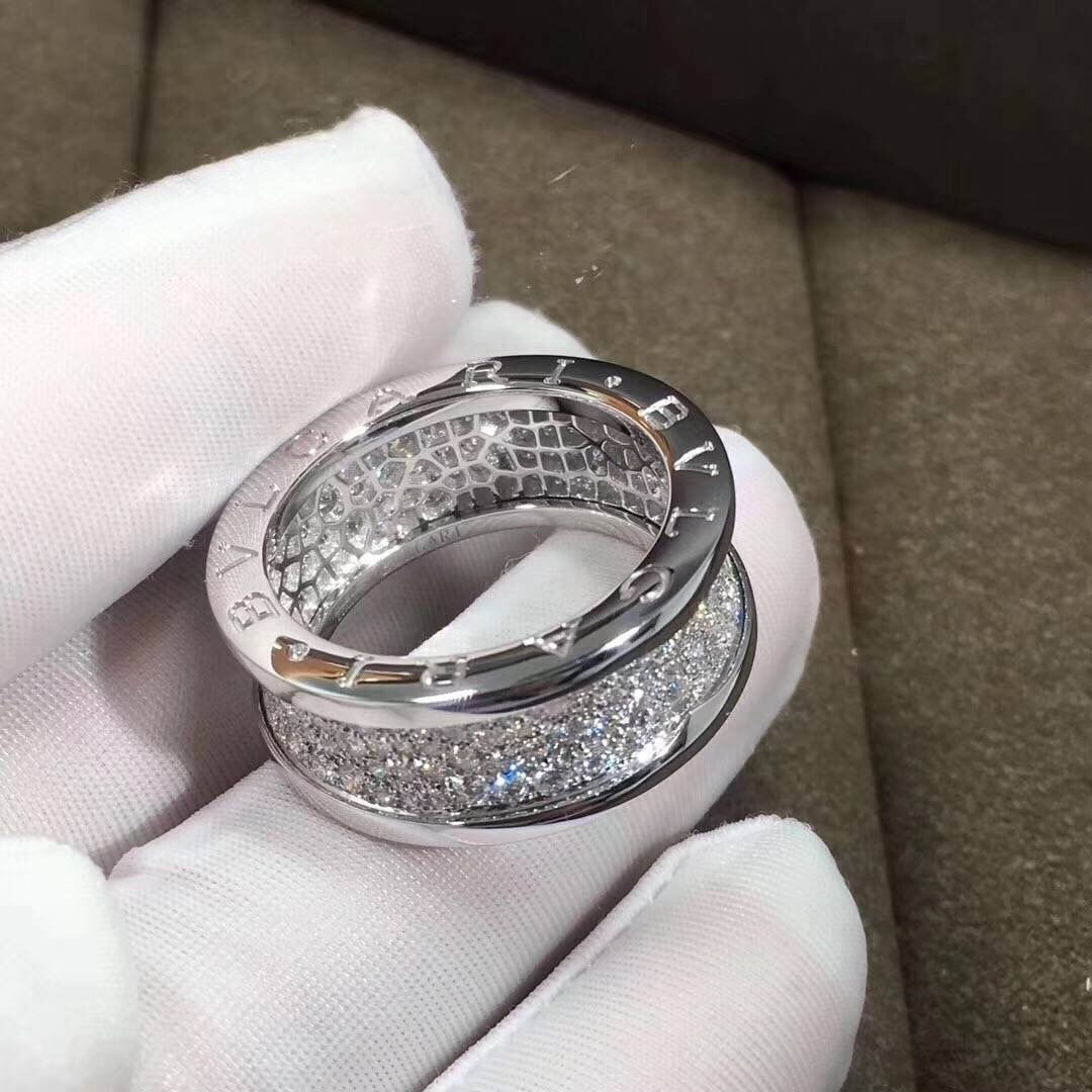 NHẪN BVLGARI 18k White Gold Pave Diamond B.zero1 Ring