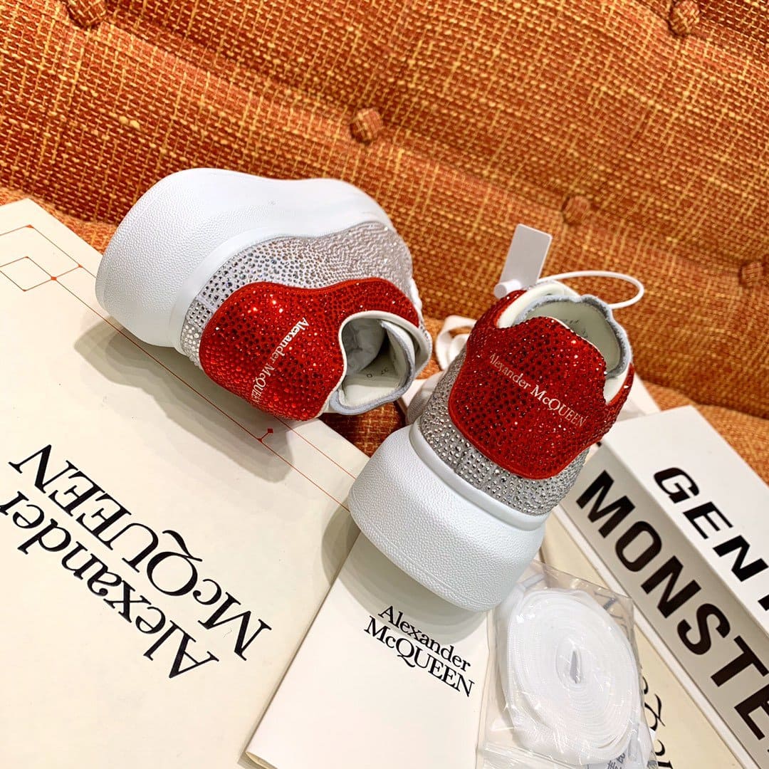 GIÀY ALEXANDER MCQUEEN SNEAKERS SHOES AAA UNISEX NAM VÀ NỮ KIM CƯƠNG DA BÊ HẢO HẠNG