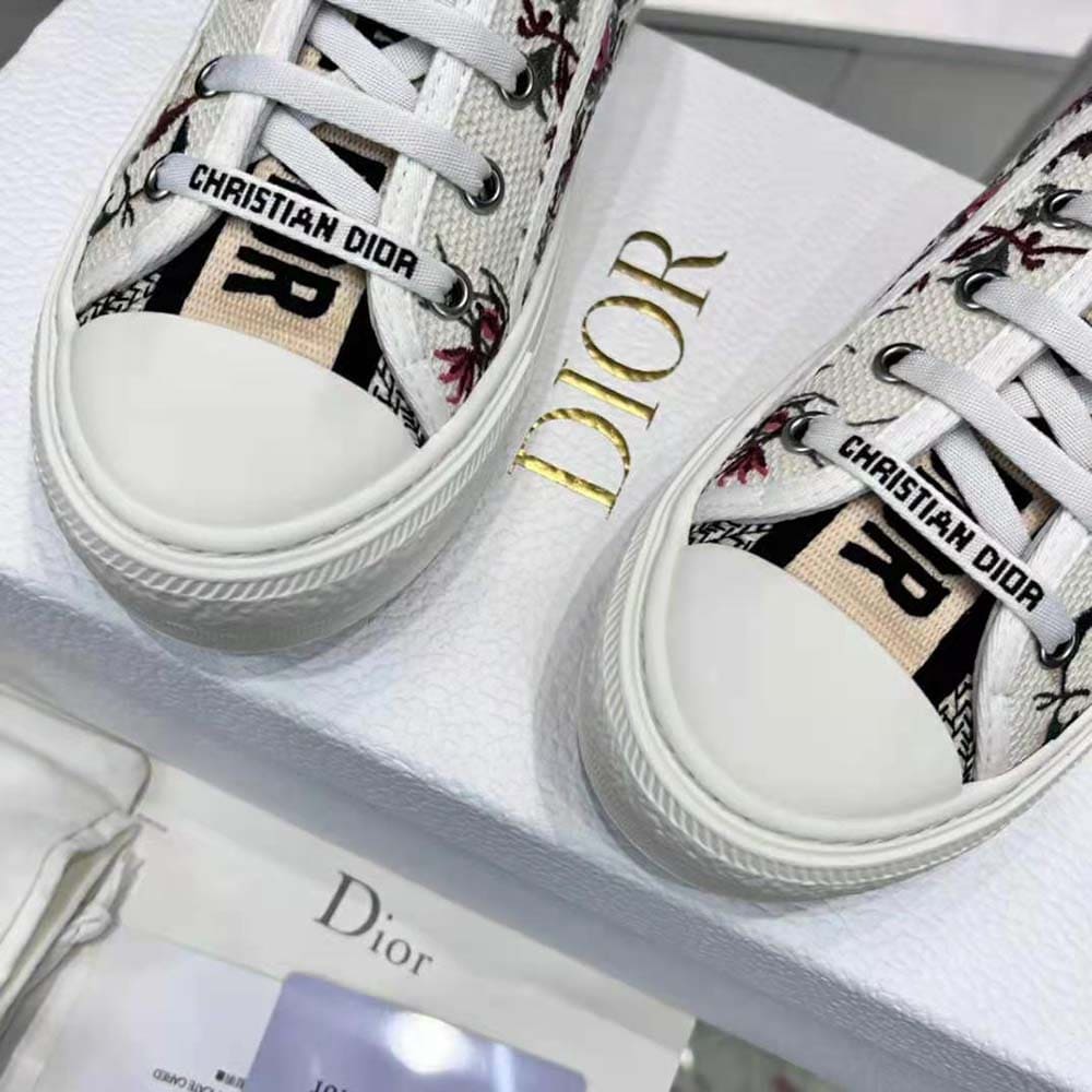 GIÀY Dior Women Walk’N’Dior Sneaker White Multicolor Dior Jardin d’Hiver Embroidered Cotton