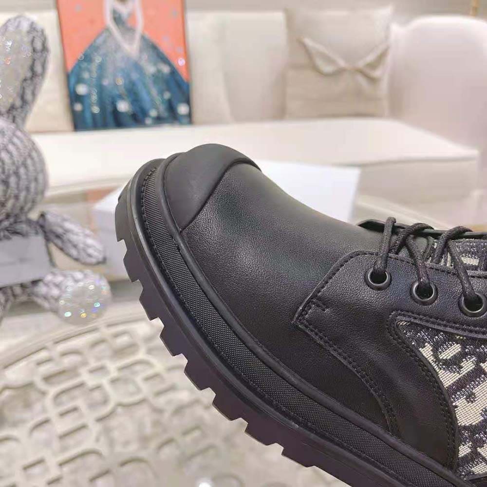 GIÀY DIOR Explorer Ankle Boot Beige and Black Dior Oblique Jacquard and Black Smooth Calfskin
