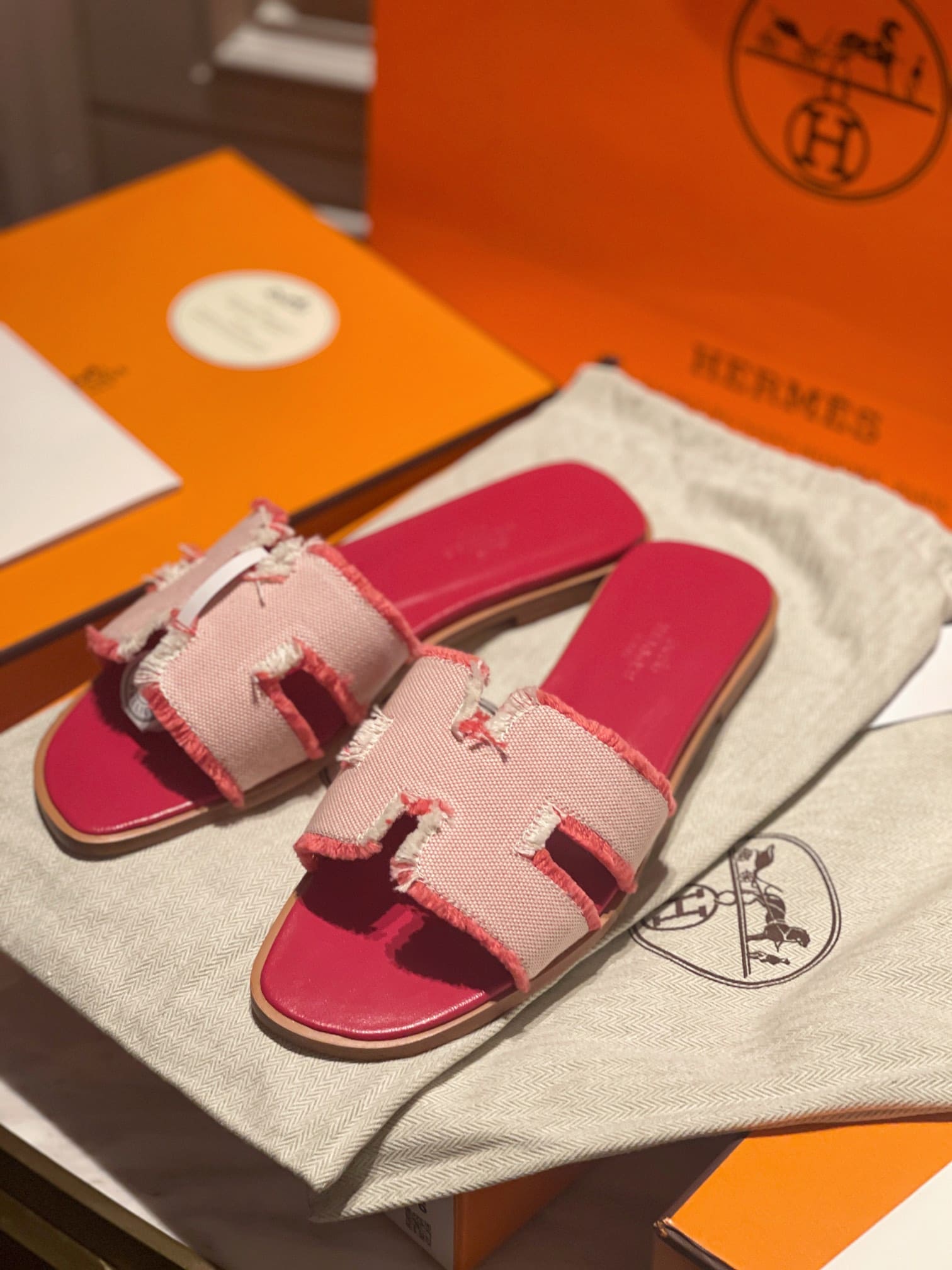 DÉP HERMES ORAN SANDAL WOMEN AAA