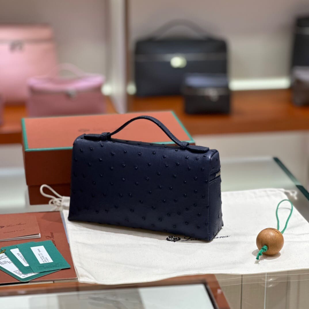 TÚI Loro Piana Women Extra Pocket L27 in Ostrich Leather Blue da đà điểu(Gía Liên Hệ)