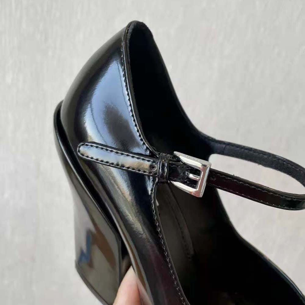 GIÀY Prada Women Brushed Leather Pumps-Black