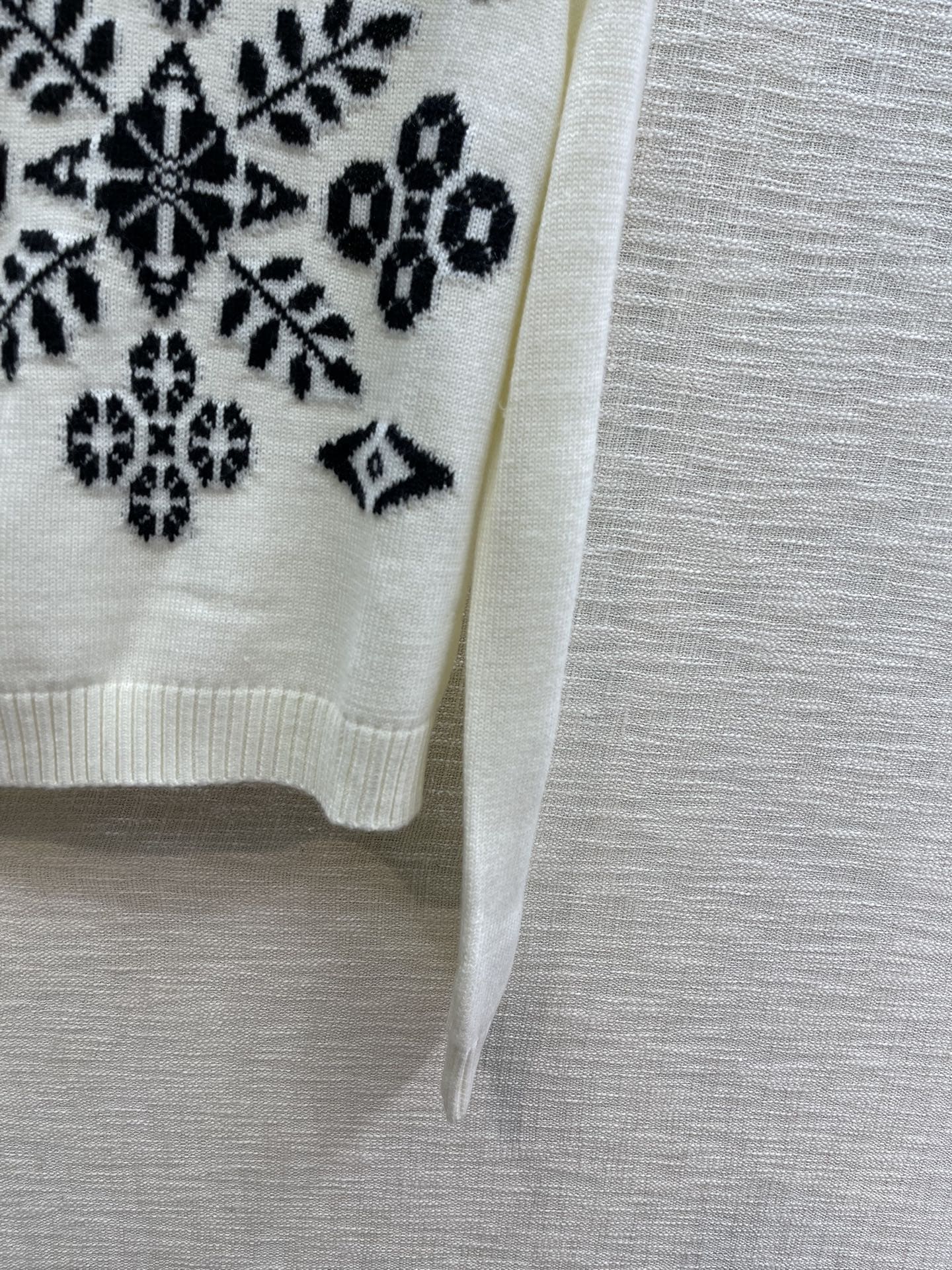 ÁO Max Mara Round-Neck Sweater
