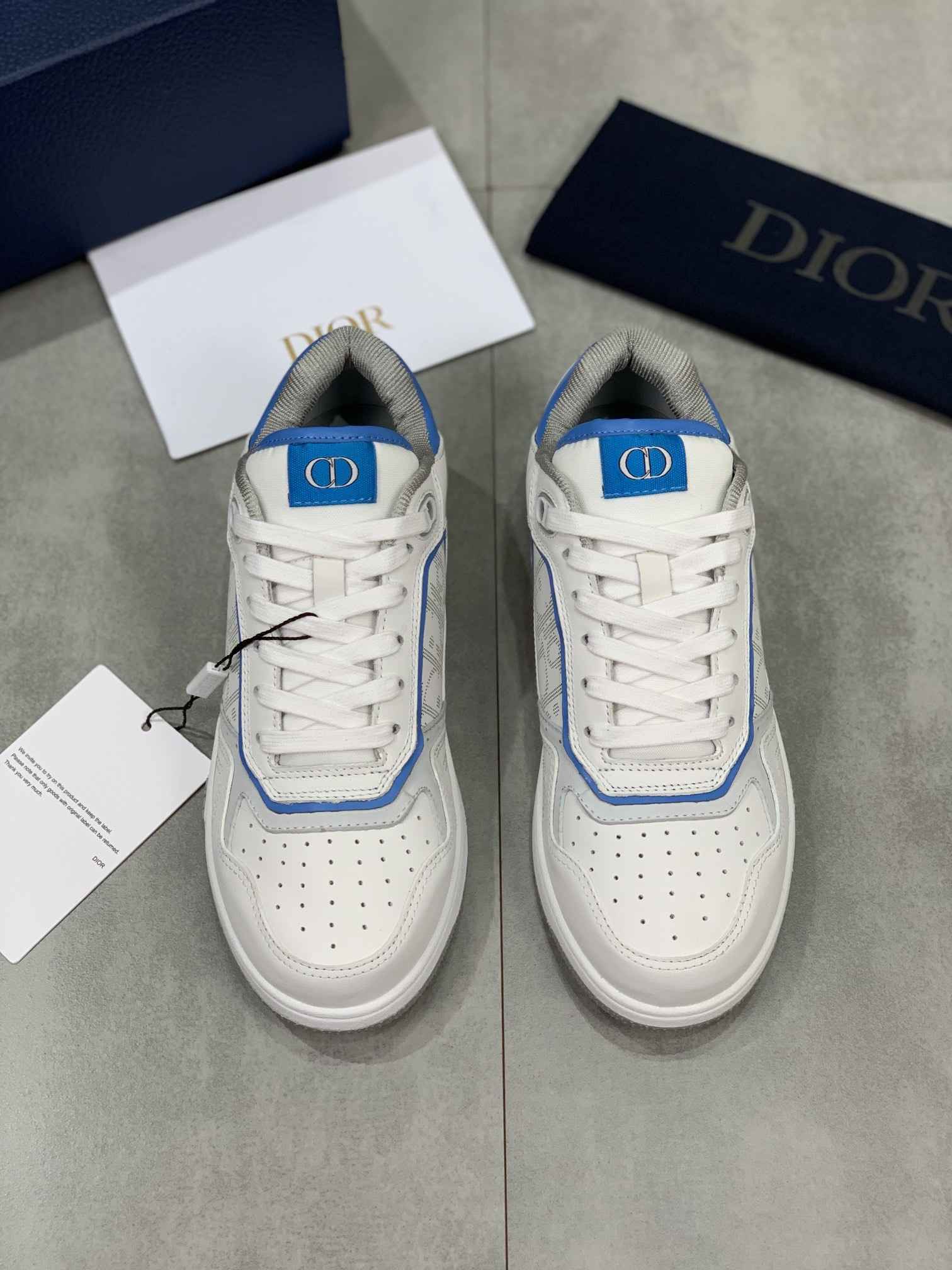 GIÀY CHRISTIAN DIOR LEATHER SNEAKER SHOES AAA