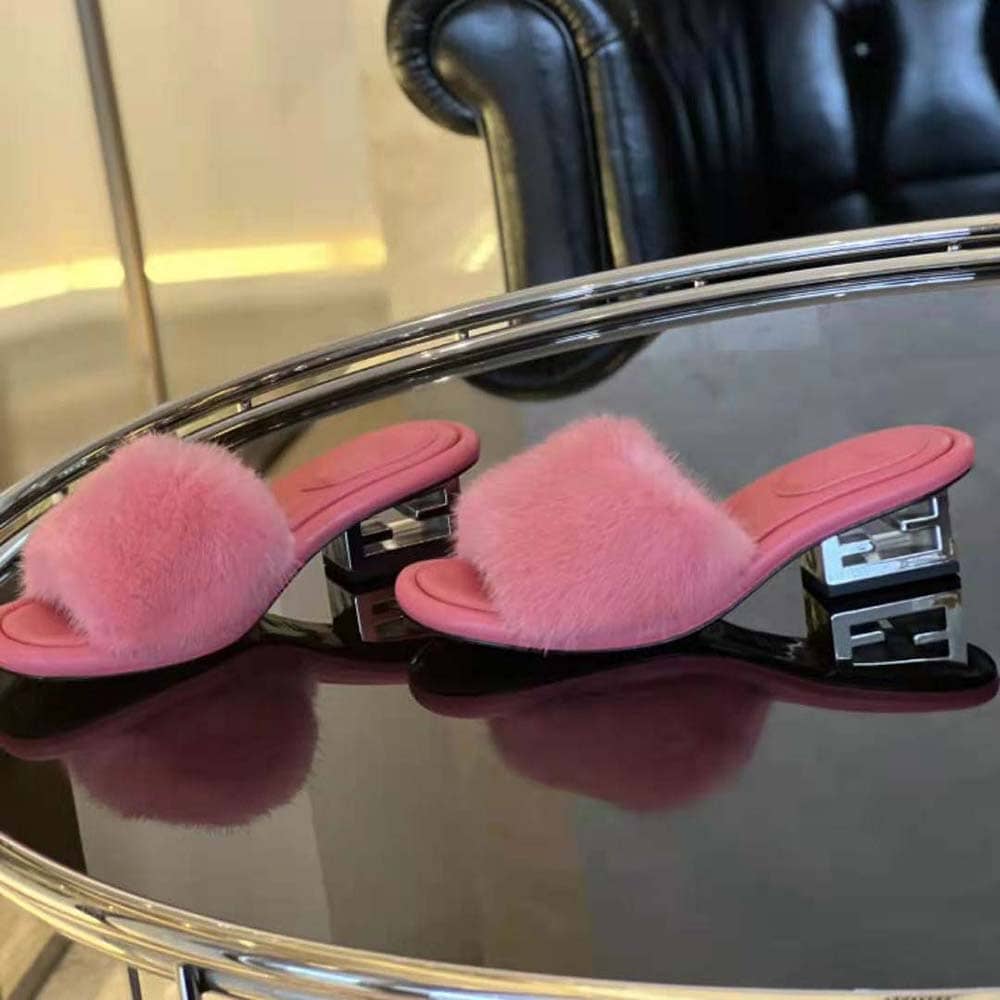 GUỐC Fendi Women Baguette Pink Mink Slides