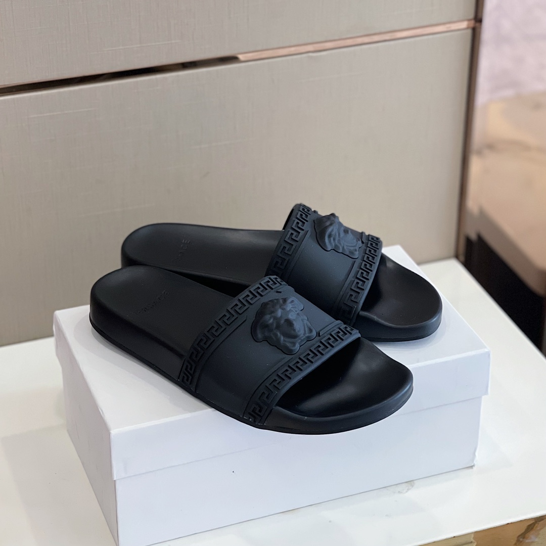 DÉP VERSACE MEDUSA HEAD SLIPPER