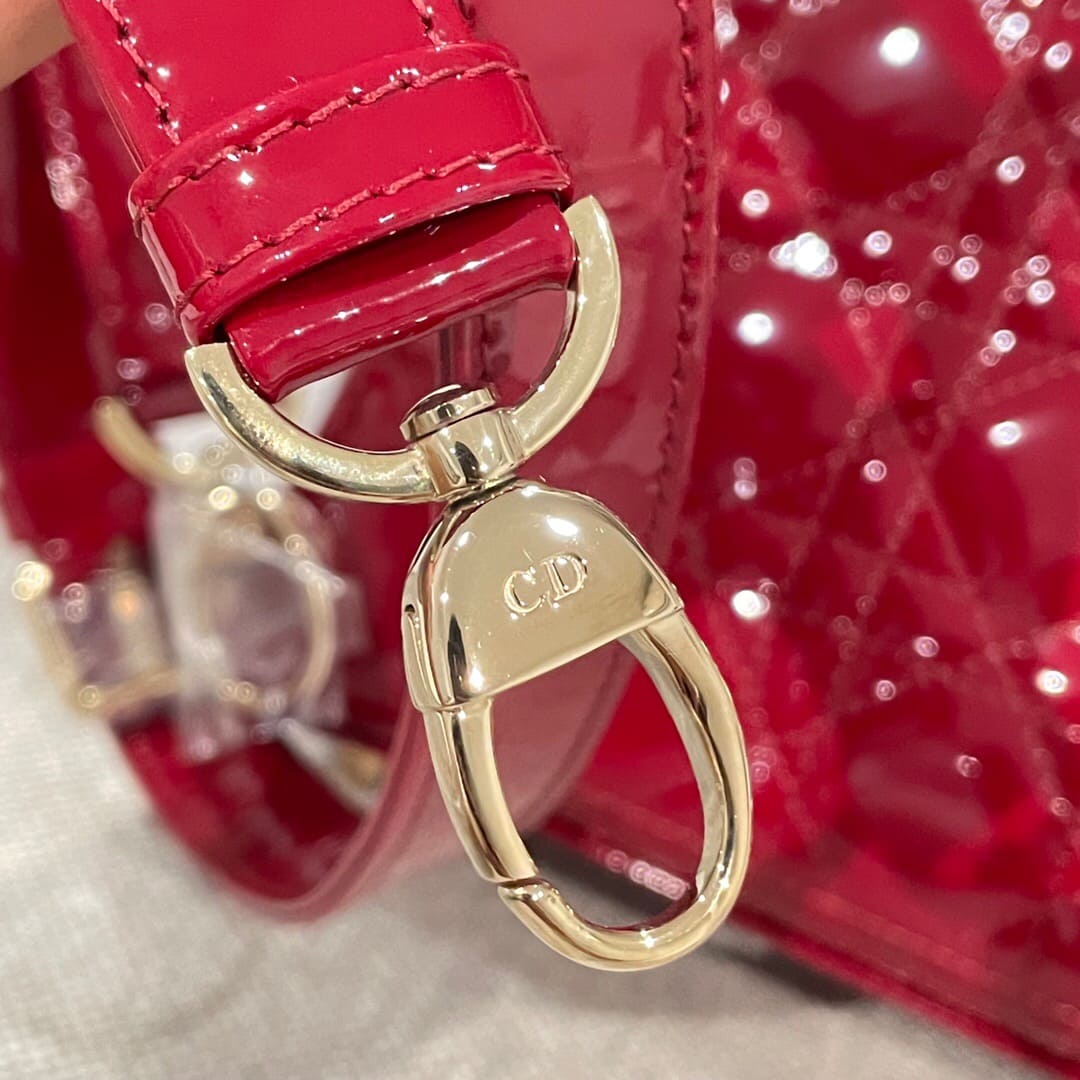 TÚI CHRISTIAN DIOR LADY DIOR Cannage Calfskin Gloss Red