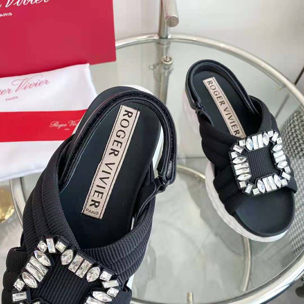 GIÀY Roger Vivier Women Viv’ Run Light Strass Buckle Sandals in Fabric-White