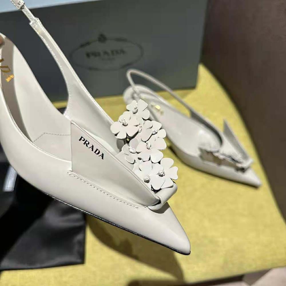 GIÀY Prada Women Brushed Leather Slingback Pumps with Floral Appliques-Gray