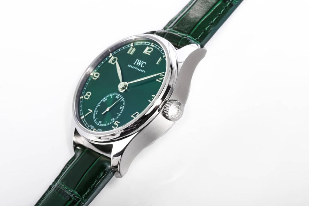 Đồng hồ IWC Stainless Steel Portugieser Automatic mặt số màu xanh green