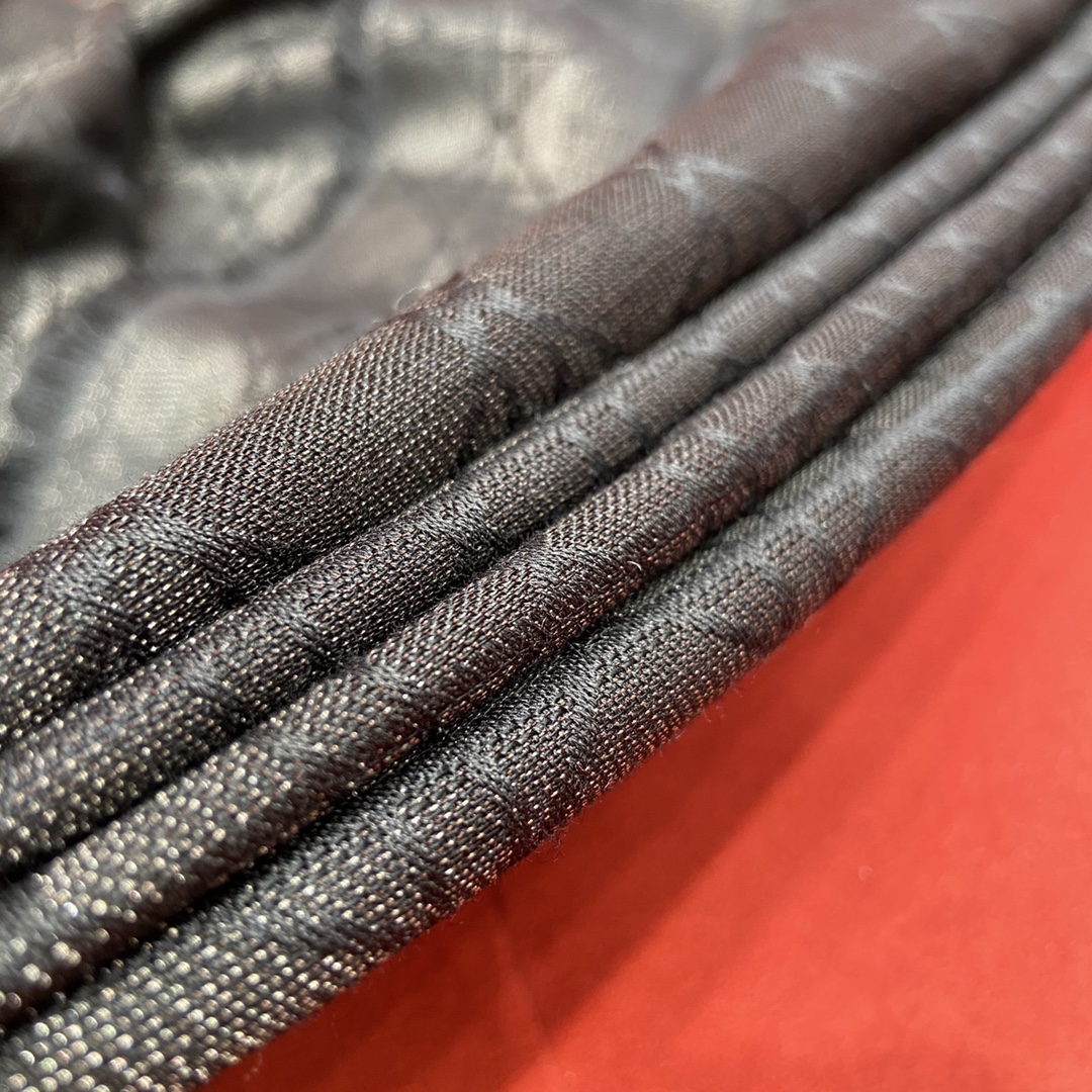 KHĂN Christian Dior Rattan gold wire shawl Scarf