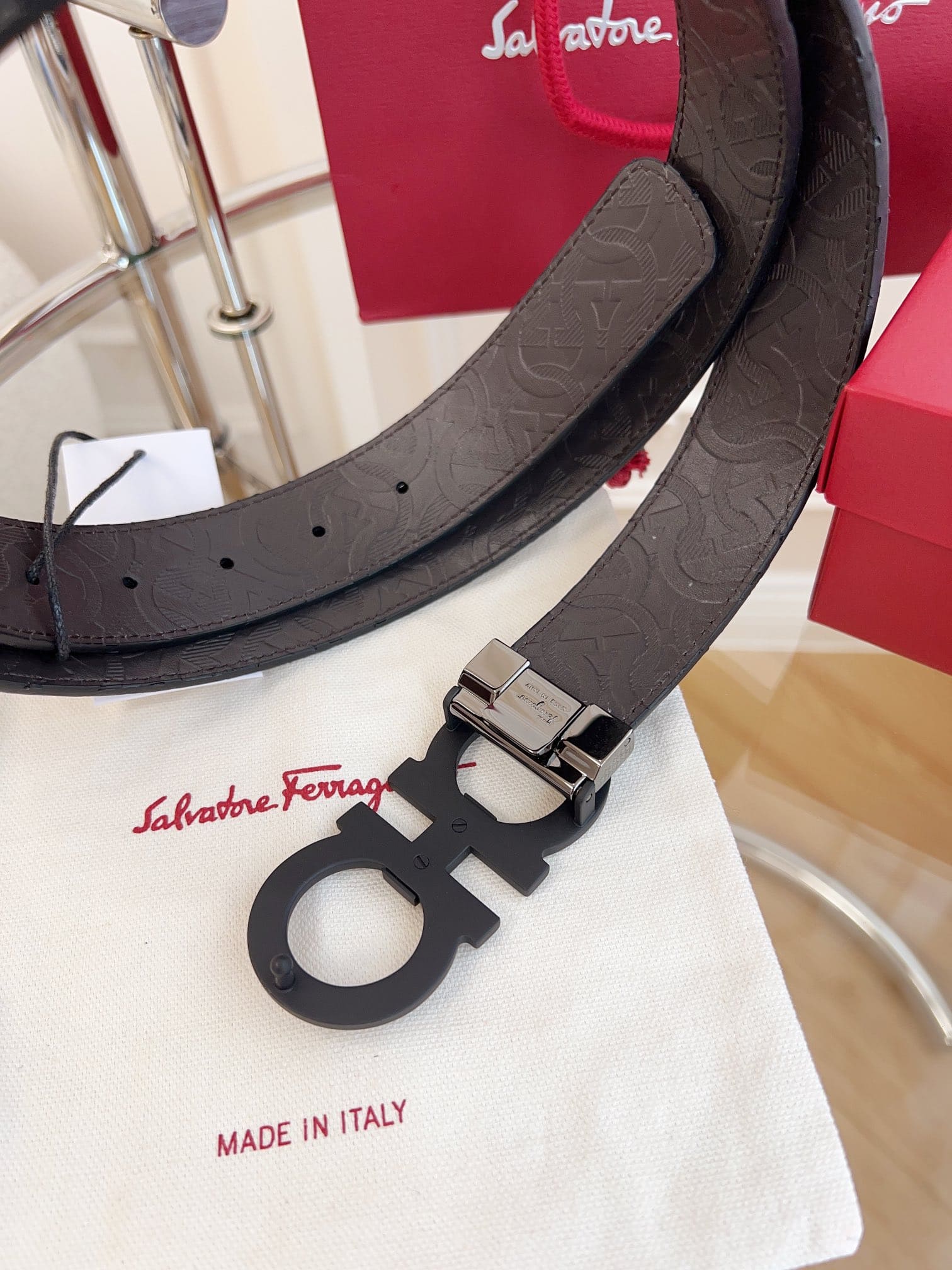 DÂY LƯNG Salvatore Ferragamo Adjustable Gancini Belt Khóa đen