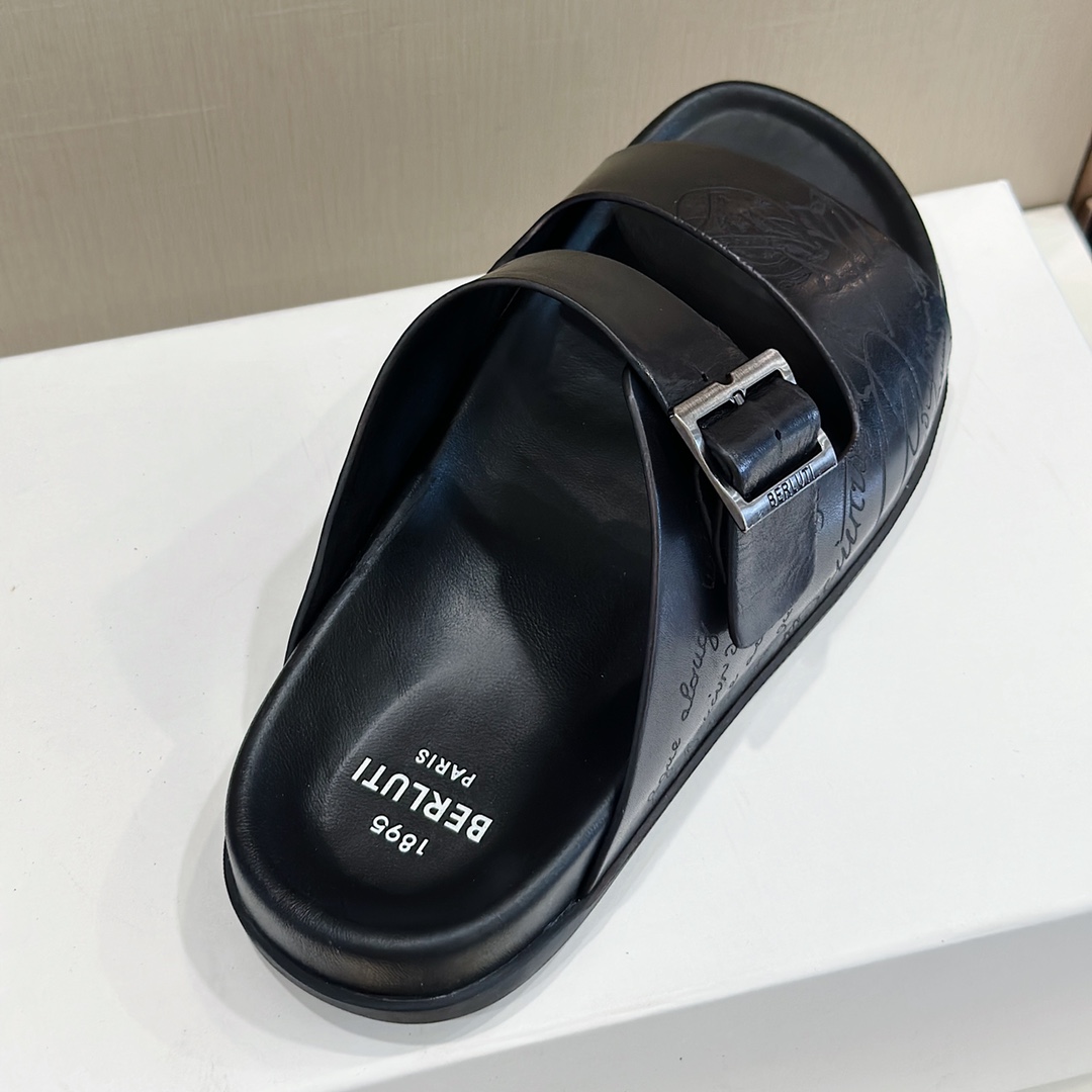 DÉP BERLUTI PATINA LEATHER SLIPPER