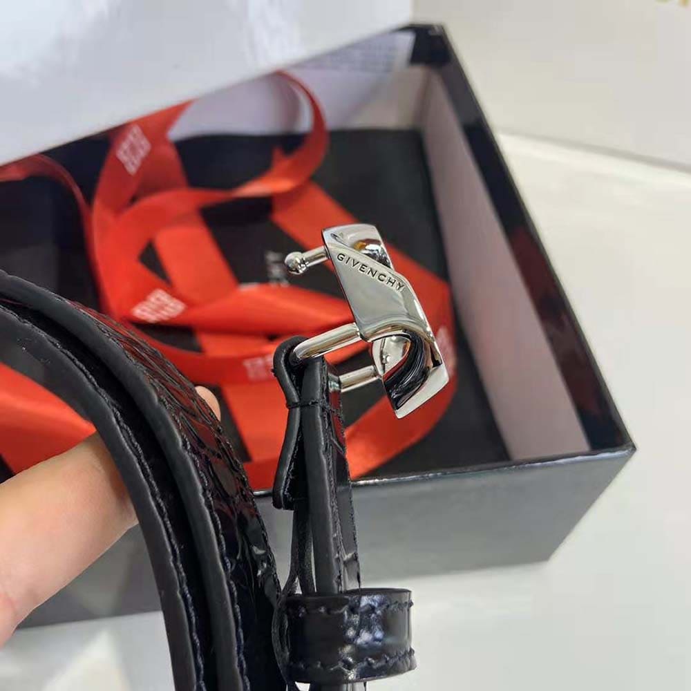 DÂY LƯNG Givenchy Women Reversible Belt in Leather with G Chain Buckle