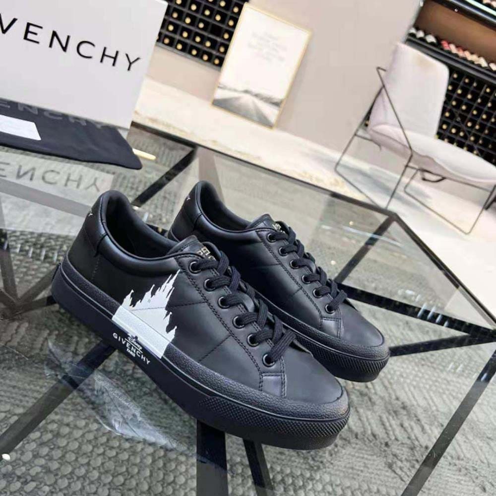 GIÀY GIVENCHY City Sport Disney Castle Sneakers in Leather-Black