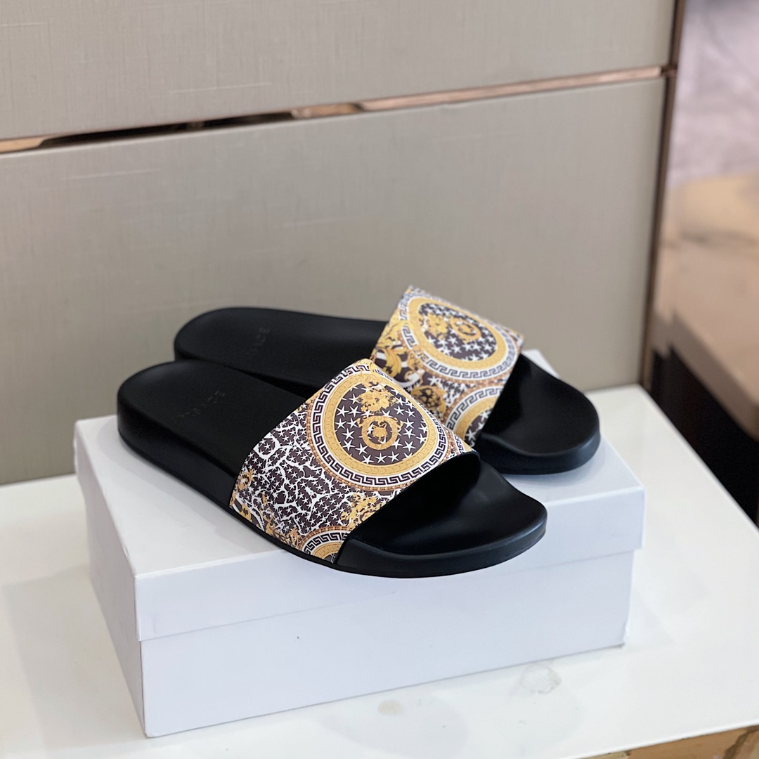 DÉP VERSACE BAROQUE SLIPPER