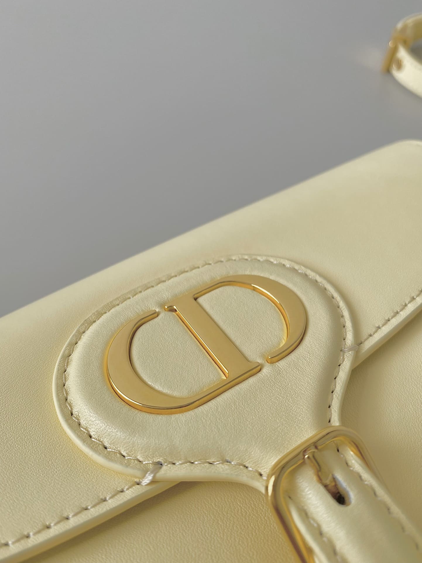 TÚI Dior Women Bobby East-West Bag Box Calfskin-Yellow Top Quality
