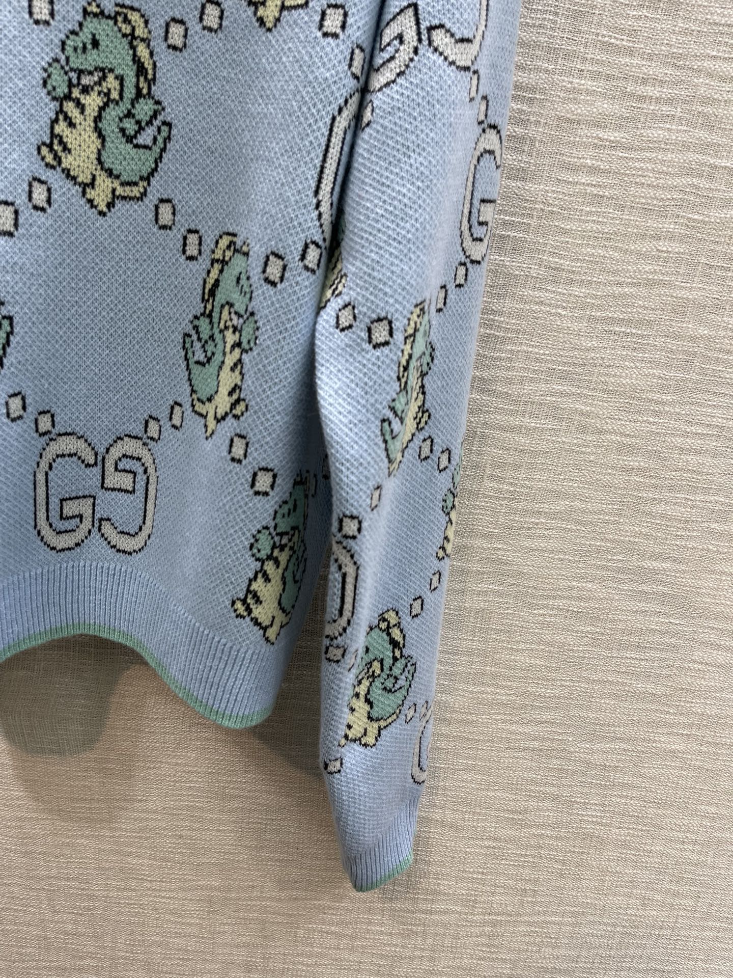 ÁO Gucci Dragon Sewing Blue Sweater