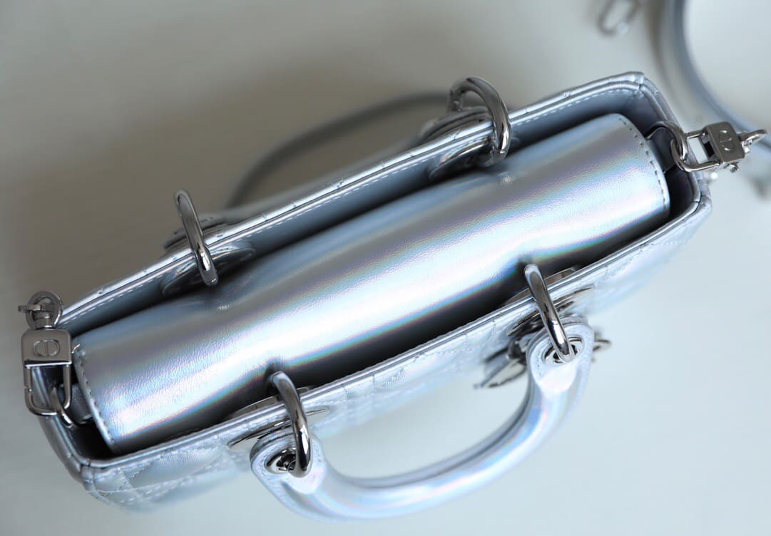 TÚI CHRISTIAN DIOR Medium Lady D-Joy Cannage Pearl ánh trai