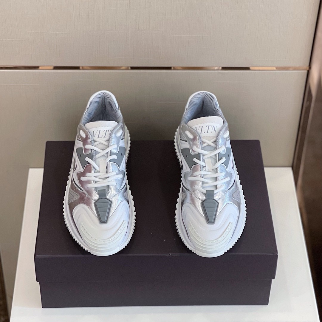 GIÀY VALENTINO VLTN LEATHER SNEAKER SHOES AAA