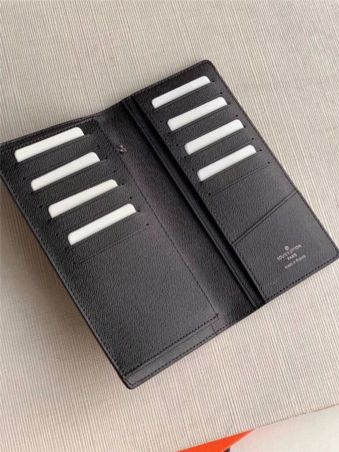 VÍ LOUIS VUITTON brazza wallet