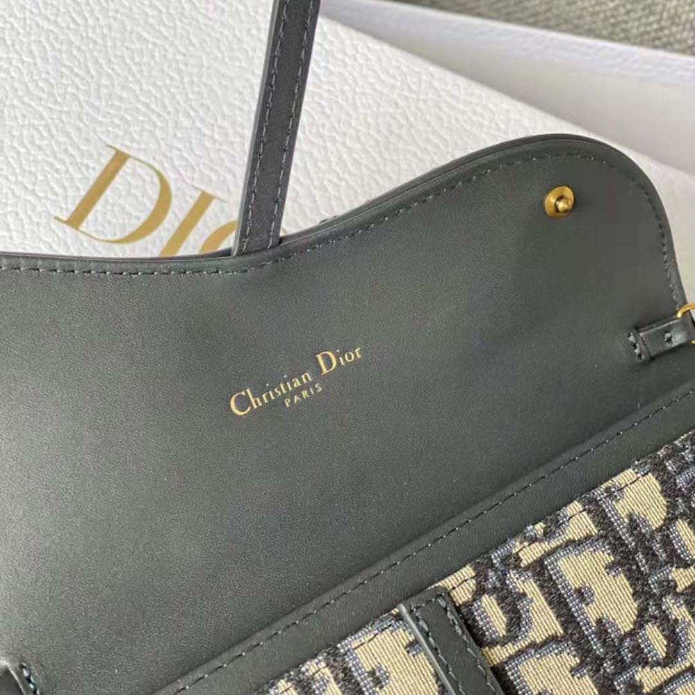 TÚI Dior Women Long Saddle Wallet with Chain Blue Dior Oblique Jacquard
