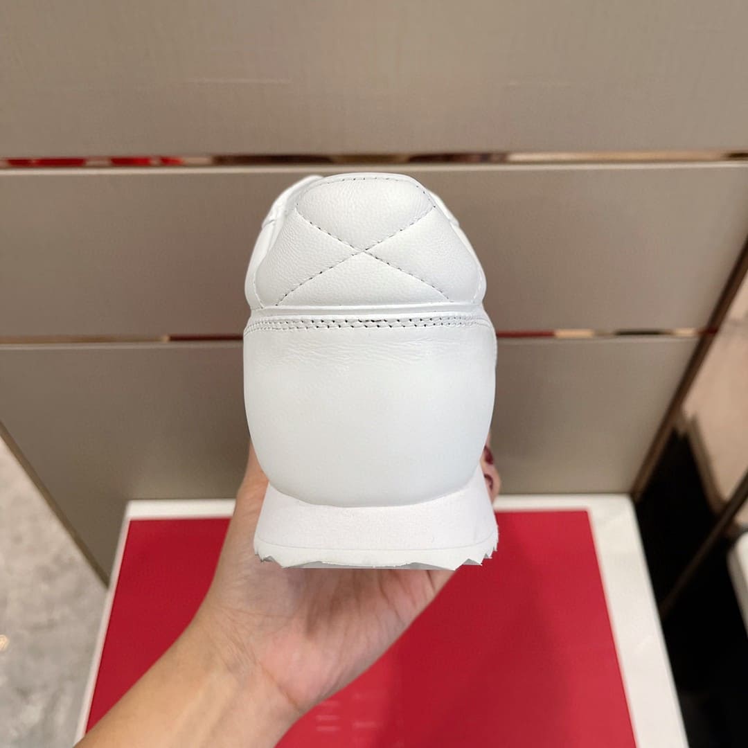 GIÀY VALENTINO GARAVANI SNEAKERS SHOES AAA