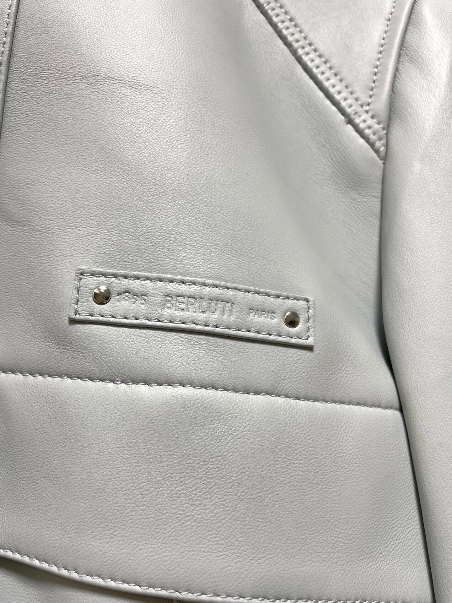 ÁO BERLUTI LEATHER JACKET CEMENT