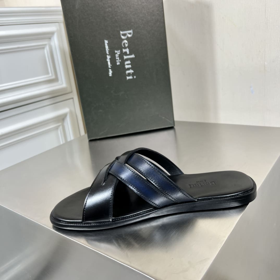 DÉP BERLUTI PATINA LEATHER SLIPPER