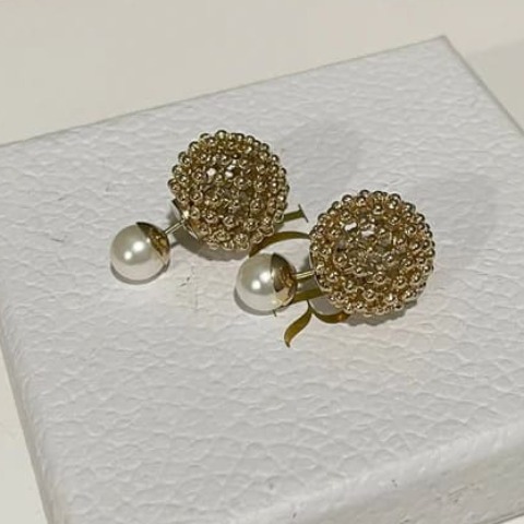 HOA TAI DIOR CD CHRISTIAN DIOR TRIBALES