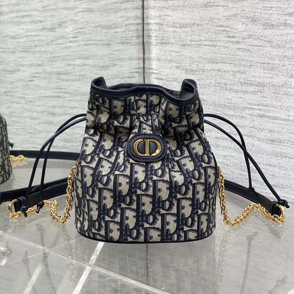 TÚI Dior Bucket Mini 30 Montaigne Oblique có dây rút