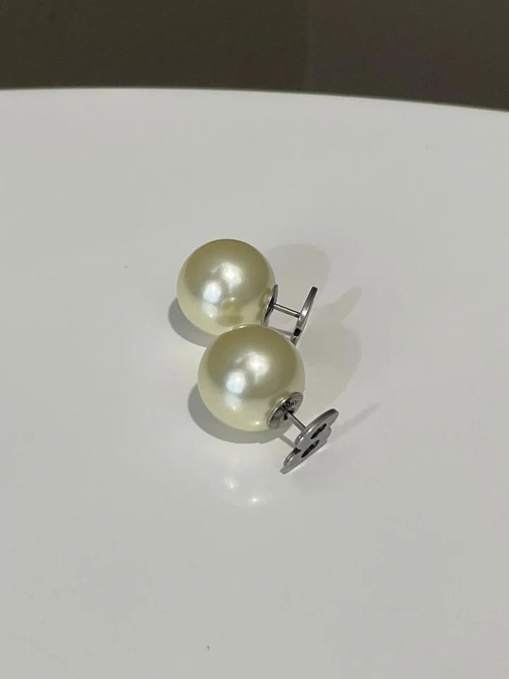 HOA TAI DIOR CD PEARLS NUMBER 8 TRIBALES