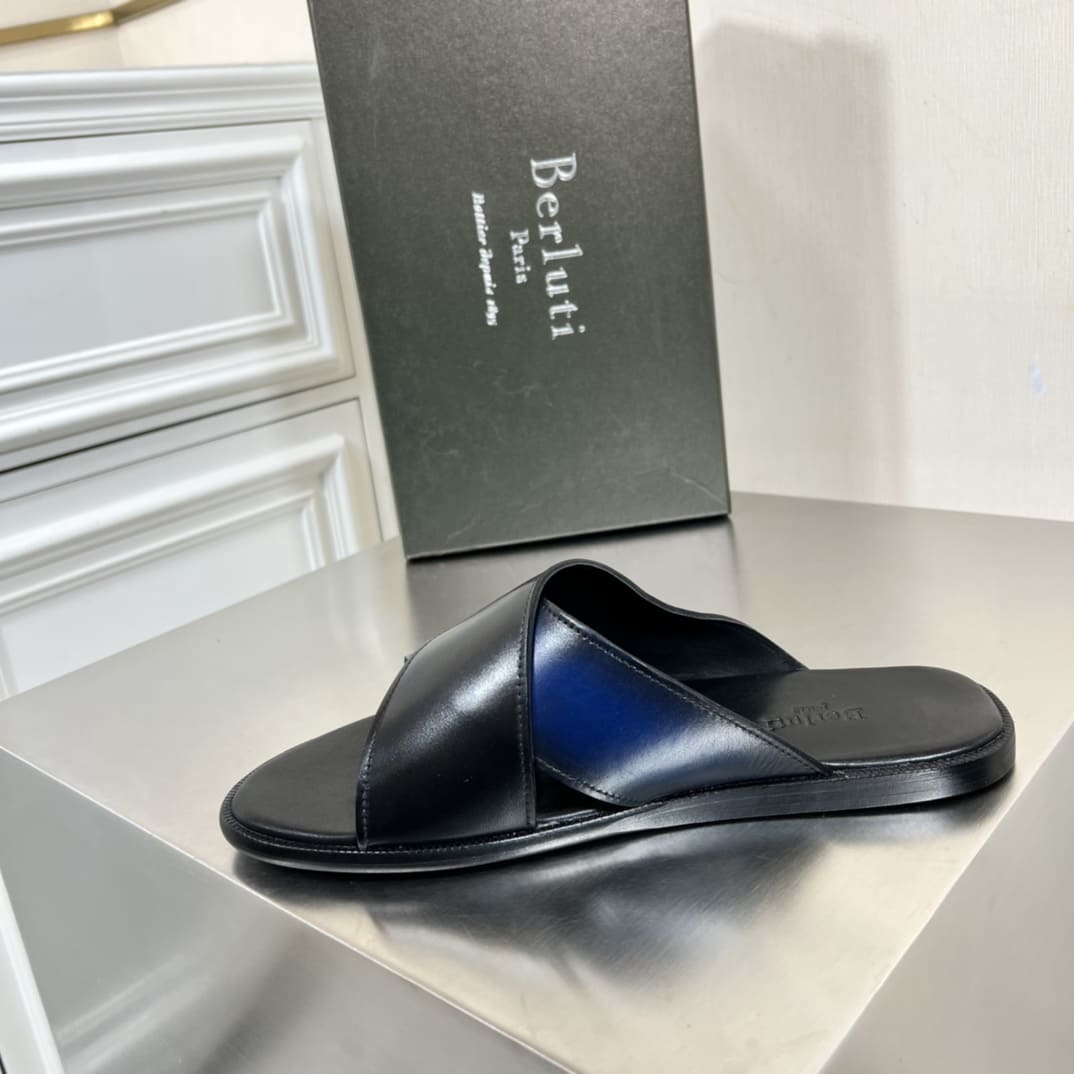 DÉP BERLUTI PATINA LEATHER SLIPPER