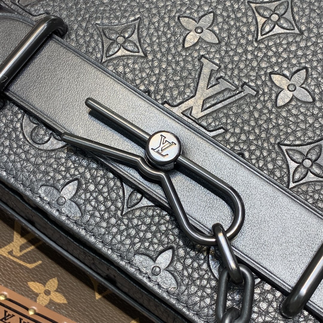 TÚI LOUIS VUITTON STEAMER New Classics Monogram Taurillon Messenger Bag