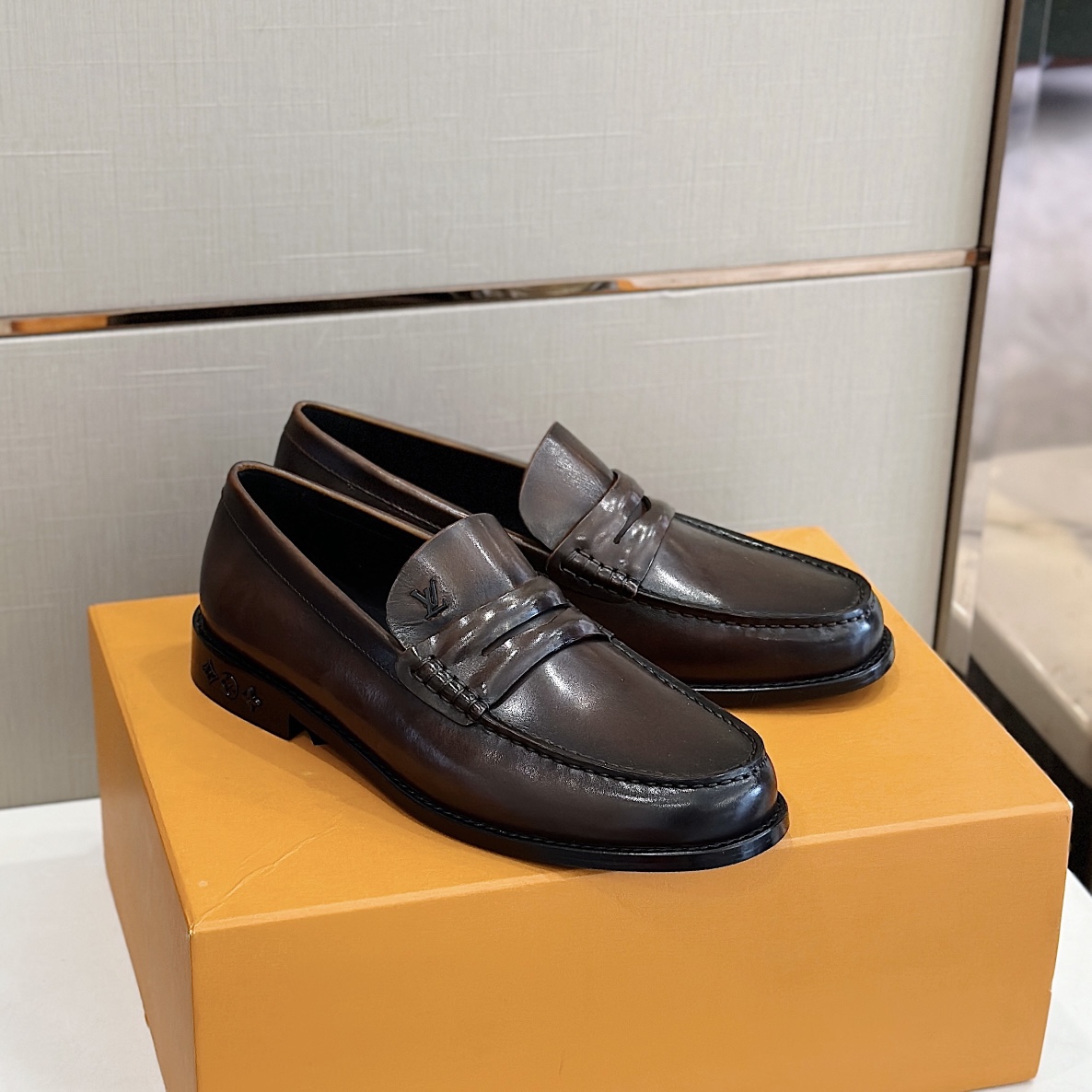 GIÀY LOUIS VUITTON MAJOR LOAFER SHOES AAA
