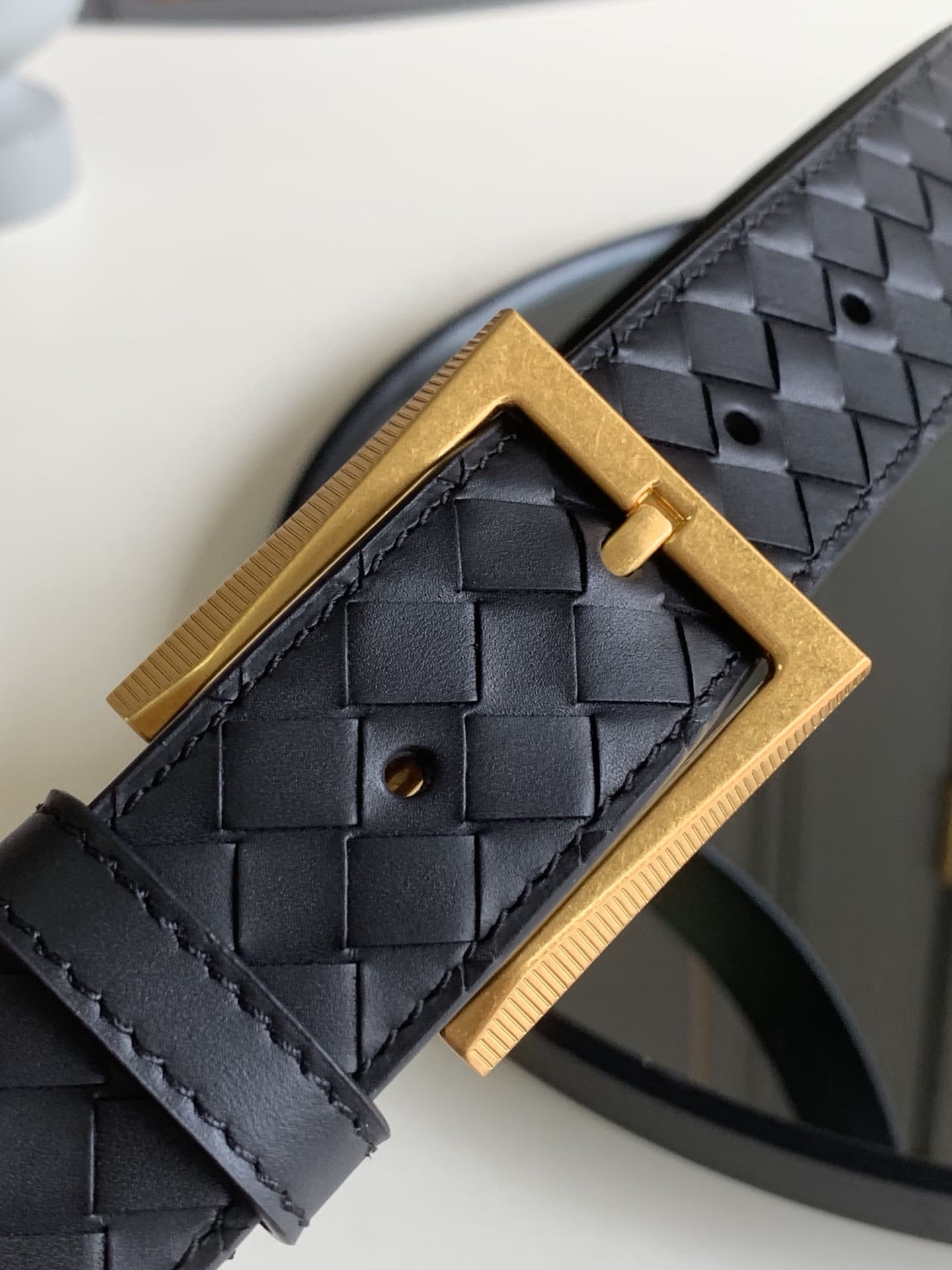 DÂY LƯNG BOTTGA VENETA INTRECCIATO LEATHER Khóa vàng