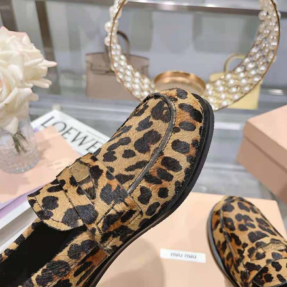 GIÀY Miu Miu Women Leopard-print Calf Hair-effect Loafers