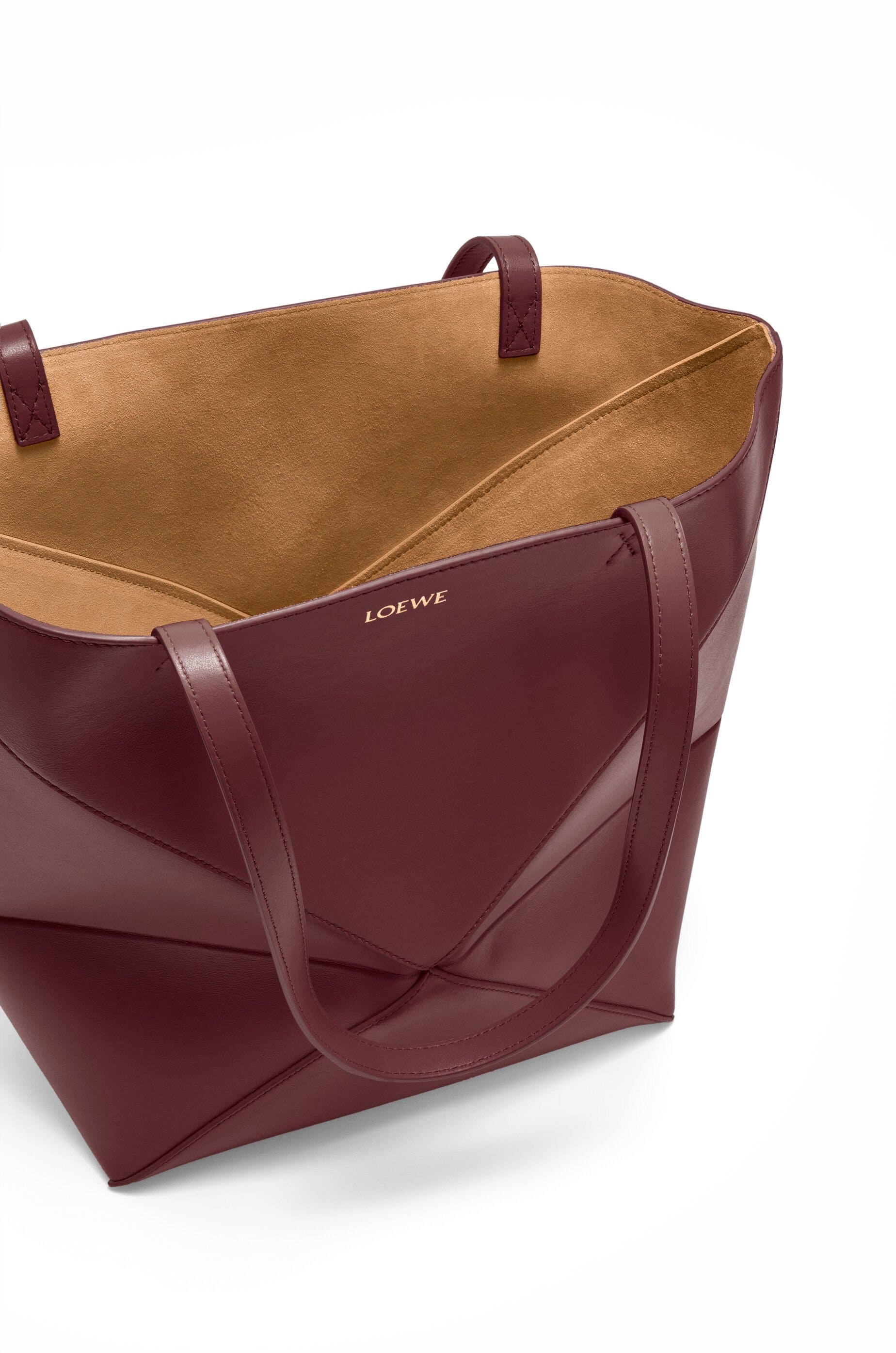 Túi LOEWE Puzzle Fold Tote in shiny calfskin burgundy
