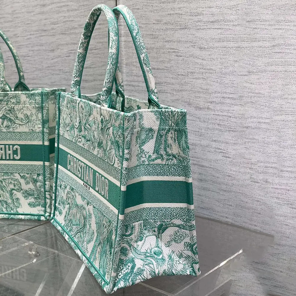 TÚI Dior Women Medium Dioriviera Dior Book Tote Aquamarina Toile de Jouy Embroidery