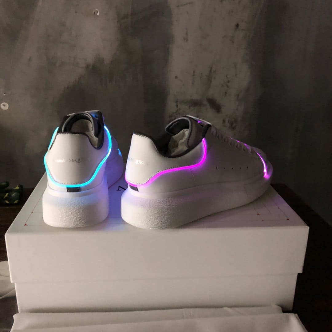 GIÀY ALEXANDER MCQUEEN SNEAKERS SHOES AAA UNISEX NAM VÀ NỮ DA BÊ HẢO HẠNG