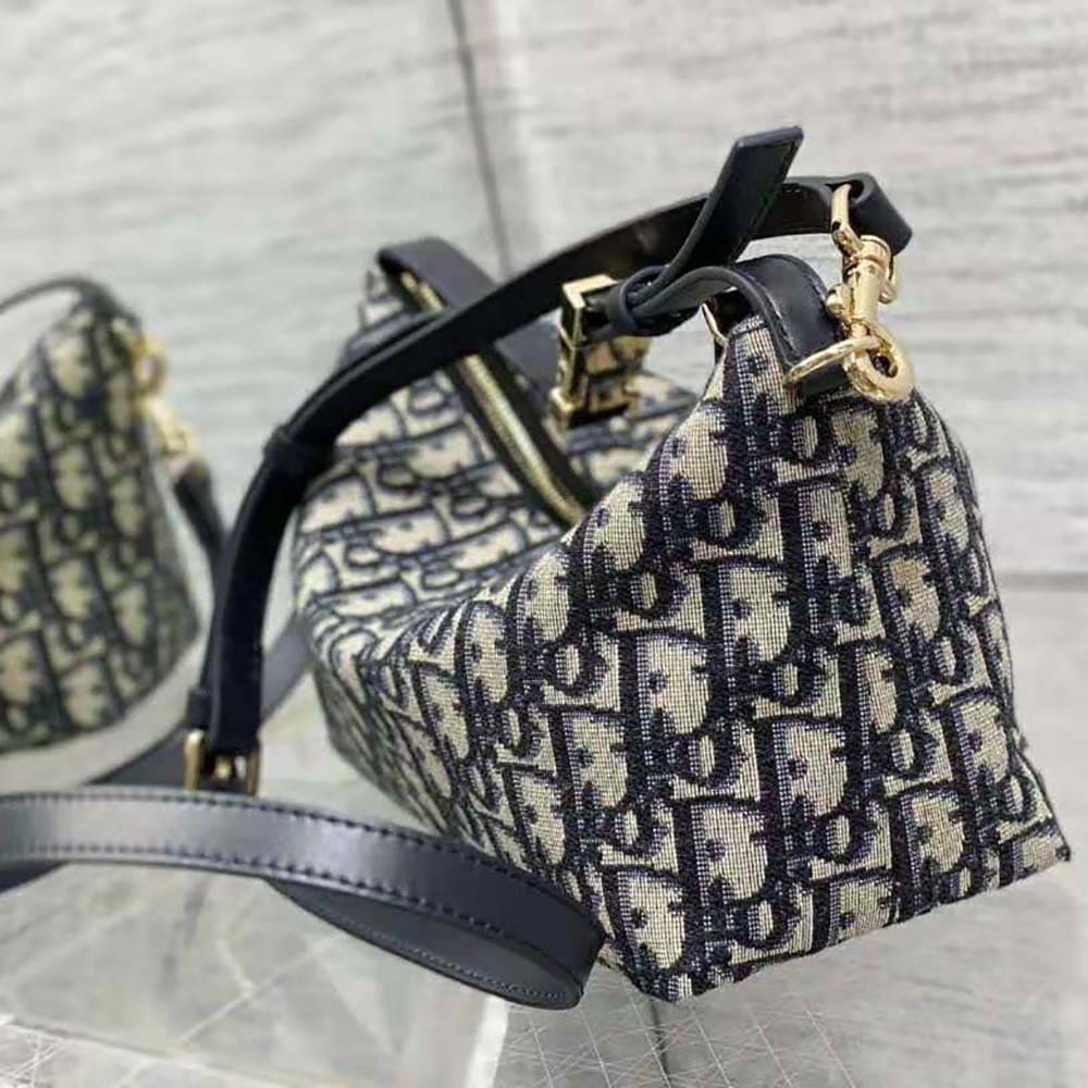 TÚI Dior Women Medium Diortravel Nomad Pouch Blue Dior Oblique Jacquard