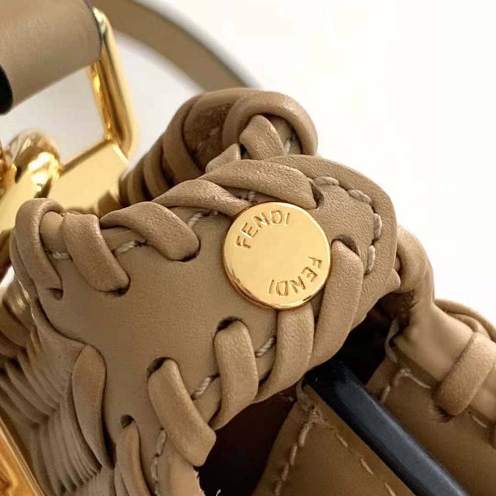 TÚI Fendi Women Peekaboo ISeeU Petite Beige Padded Calfskin Leather Bag