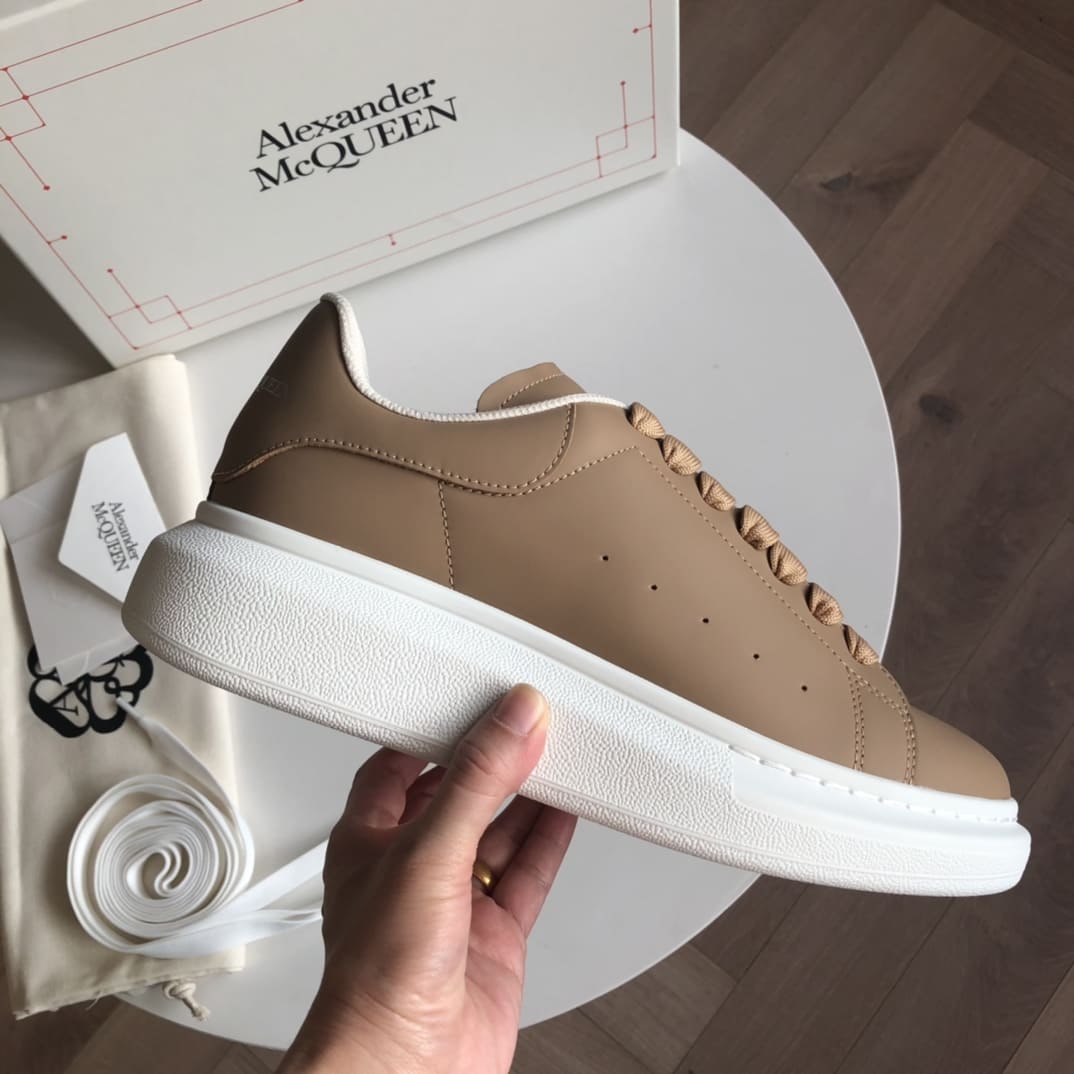 GIÀY ALEXANDER MCQUEEN SNEAKERS SHOES AAA UNISEX NAM VÀ NỮ DA BÊ HẢO HẠNG