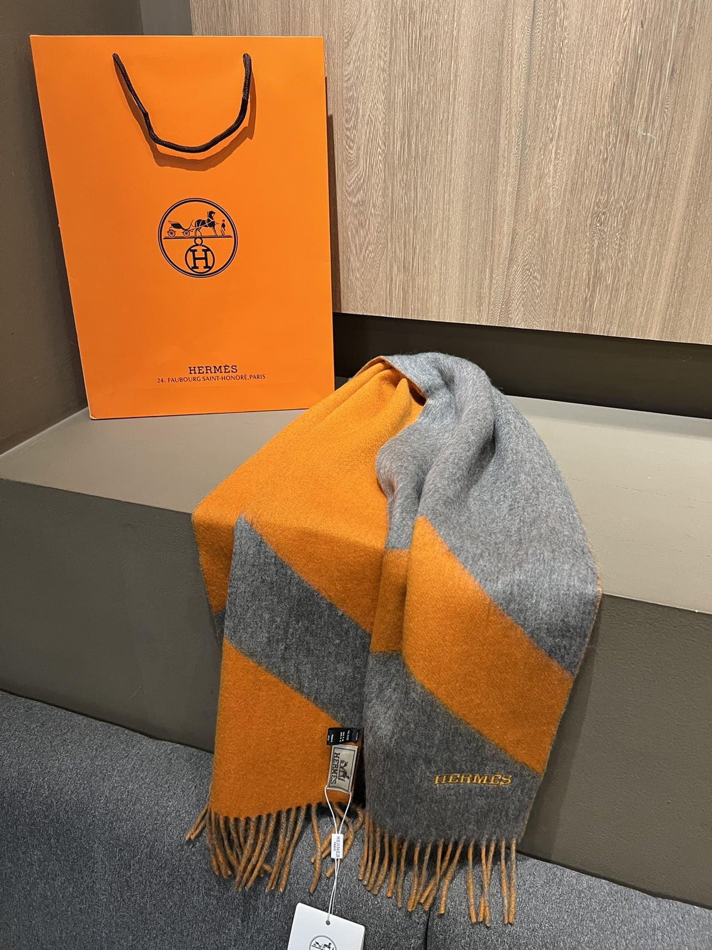 KHĂN HERMES cashmere scarf